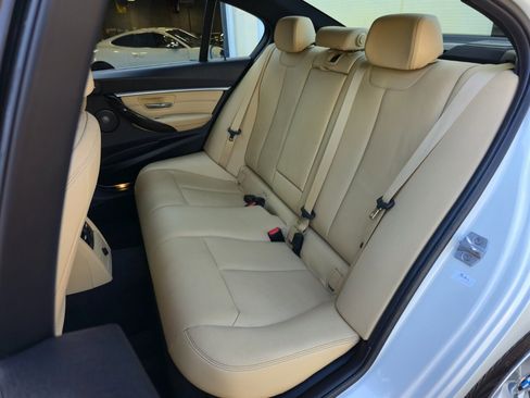 Used 2017 BMW 330e image 30