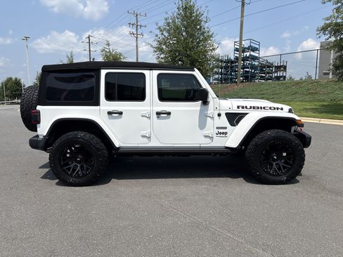 Used 2020 Jeep Wrangler Unlimited Rubicon w/ Quick Order Package 28Y Recon AWD/4WD image 10