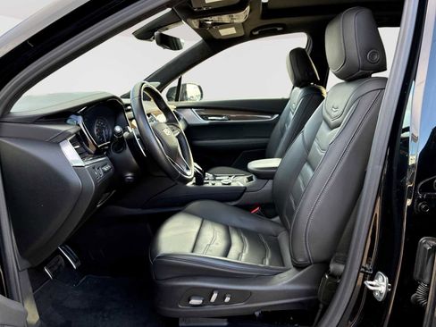 Certified 2024 Cadillac XT6 Sport w/ Platinum Package image 20