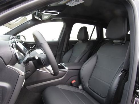 New 2026 Mercedes-Benz GLC 300 4MATIC image 10