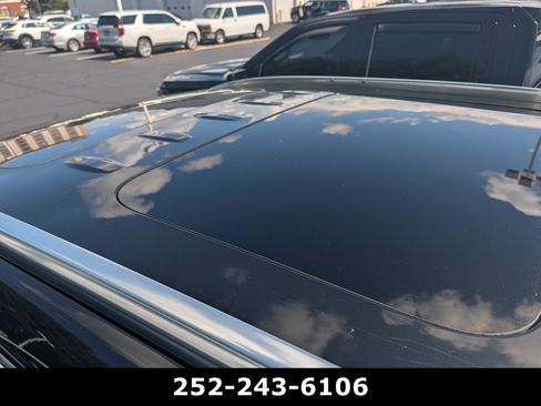 Used 2018 Buick Enclave Avenir w/ Avenir Technology Package FWD image 10