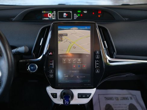 Used 2017 Toyota Prius Prime Premium FWD image 18