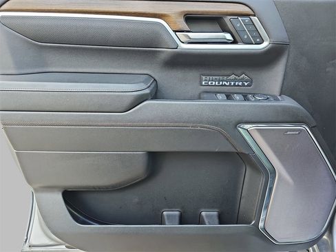 Used 2024 Chevrolet Silverado 1500 High Country w/ Technology Package image 31