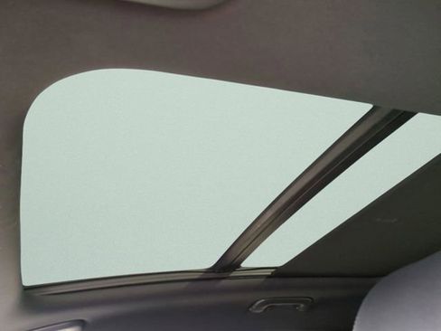 Certified 2025 Genesis GV70 2.5T w/ Sport Prestige Package image 19