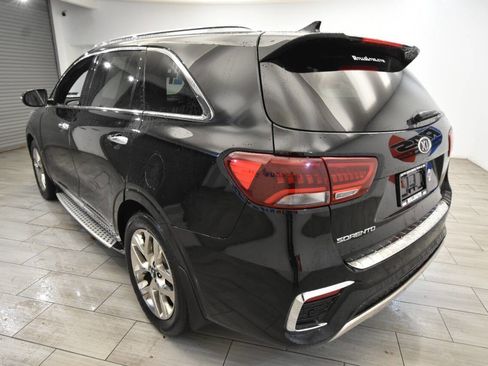 Used 2019 Kia Sorento SX image 3