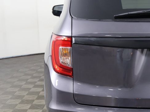 Used 2021 Honda Passport Sport image 14
