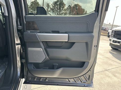 New 2026 Ford F350 Lariat w/ Black Appearance Package AWD/4WD image 16