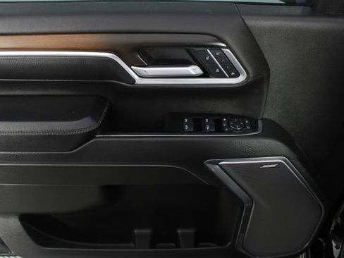 Used 2025 GMC Sierra 3500 Denali w/ Denali Reserve Package image 17