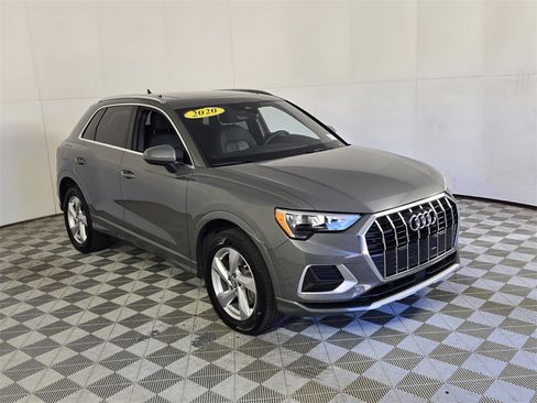 Used 2020 Audi Q3 2.0T Premium w/ Convenience Package image 2