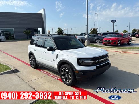 Used 2022 Ford Bronco Sport Outer Banks w/ Tech Package AWD/4WD image 1