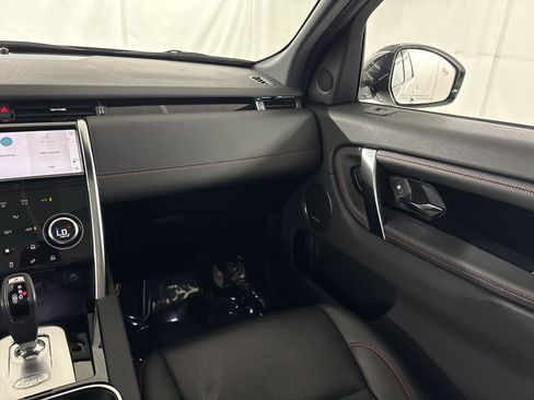 Used 2023 Land Rover Discovery Sport SE R-Dynamic AWD/4WD image 30