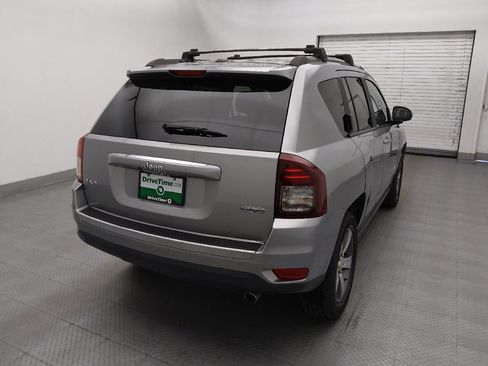 Used 2017 Jeep Compass High Altitude AWD/4WD image 7