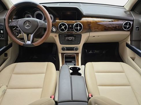 Used 2013 Mercedes-Benz GLK 350 2WD image 14