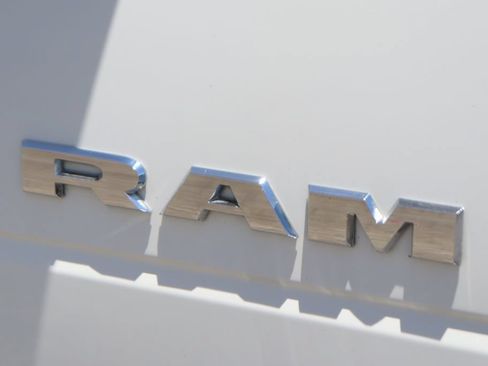 Used 2021 RAM 2500 Big Horn AWD/4WD image 48