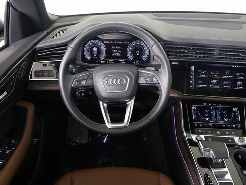 Used 2025 Audi Q8 Premium Plus w/ Premium Plus Package image 34