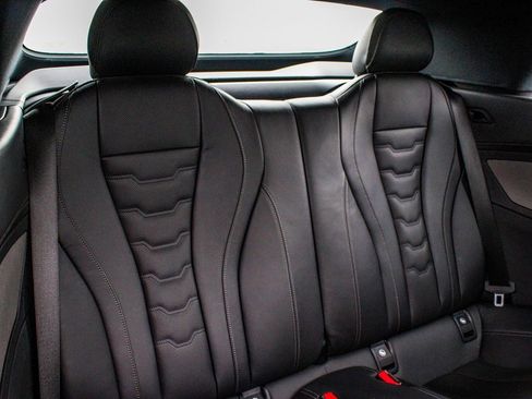 Used 2022 BMW 840i xDrive Convertible w/ Driving Assistance Package image 35