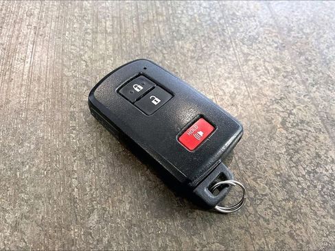 Used 2022 Toyota Tacoma TRD Off-Road w/ TRD Premium Off Road Package image 11