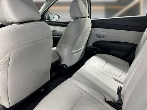Certified 2025 Hyundai Tucson SE FWD image 14