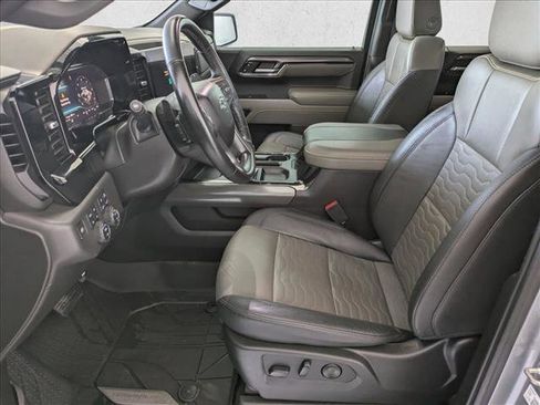 Used 2024 Chevrolet Silverado 1500 ZR2 image 15