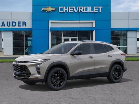 New 2026 Chevrolet Trax ACTIV w/ Sunroof Package image 2