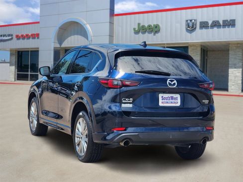 Used 2023 MAZDA CX-5 Signature AWD/4WD image 4