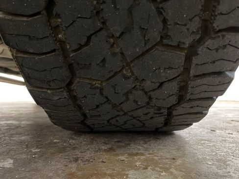 Used 2024 RAM 2500 Big Horn w/ Off Road Package AWD/4WD image 95