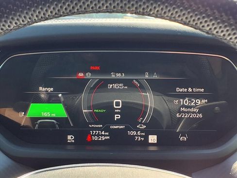 Used 2024 Audi e-tron GT Premium Plus AWD/4WD image 15