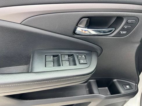 Used 2022 Honda Ridgeline RTL-E image 16