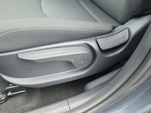 New 2027 Kia Sportage LX FWD image 20