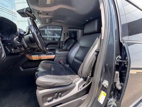 Used 2018 Chevrolet Silverado 1500 LTZ w/ Sport Package AWD/4WD image 14