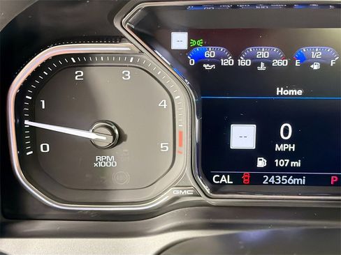 Used 2023 GMC Sierra 3500 Denali w/ Denali Ultimate Package image 12