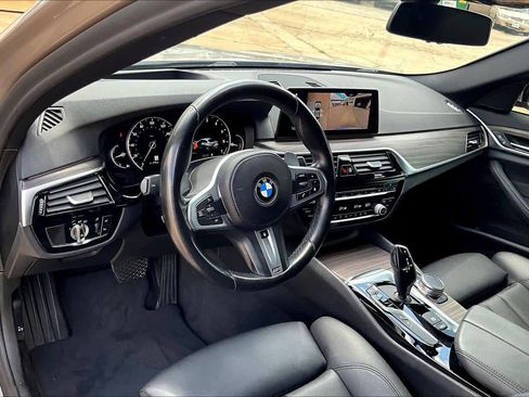 Used 2019 BMW 530i w/ Convenience Package image 16