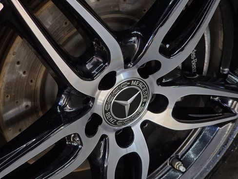 Used 2019 Mercedes-Benz CLA 250 image 40