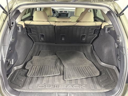 Used 2016 Subaru Outback 2.5i Limited image 27