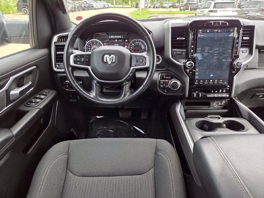 Used 2023 RAM 1500 Big Horn AWD/4WD image 25