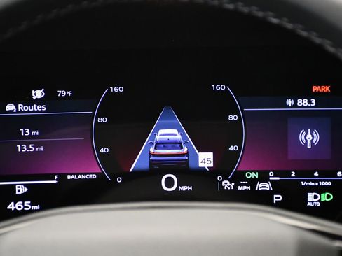 Used 2025 Audi Q5 Premium Plus w/ Premium Plus image 24