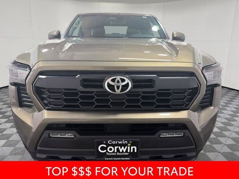 Used 2025 Toyota Tacoma TRD Off-Road AWD/4WD image 2