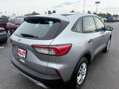 Used 2022 Ford Escape S FWD image 3
