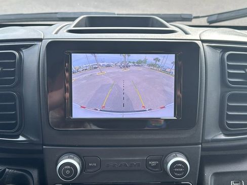 Used 2023 RAM ProMaster 2500 FWD image 17