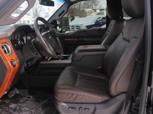 Used 2016 Ford F350 King Ranch w/ King Ranch w/Chrome Package image 31