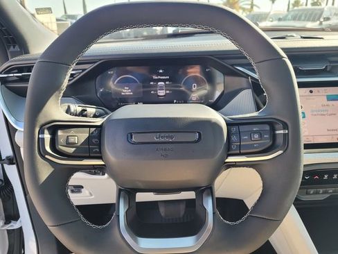 New 2026 Jeep Cherokee Laredo AWD/4WD image 12