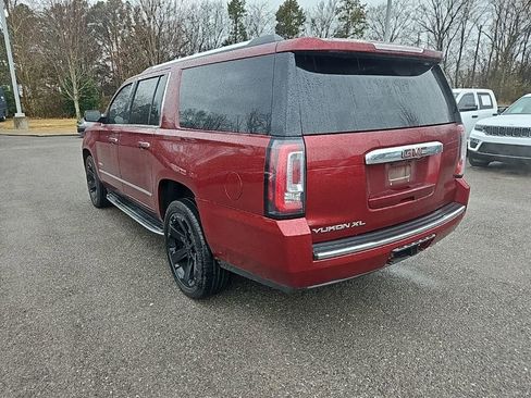 Used 2018 GMC Yukon XL Denali w/ Open Road Package image 5
