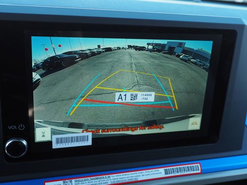 New 2025 Toyota Tacoma TRD Off-Road image 19