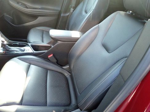 Certified 2022 Buick Encore GX Essence w/ Experience Buick Package image 14