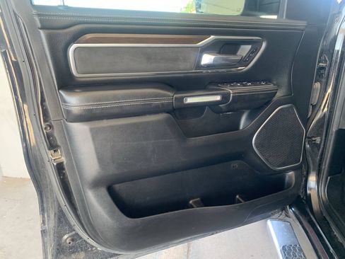 Used 2021 RAM 1500 Laramie AWD/4WD image 10