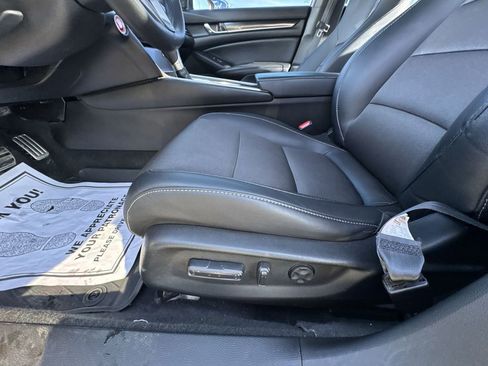 Used 2021 Honda Accord Sport image 12