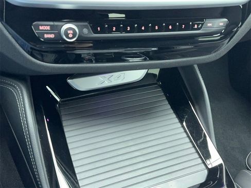 Used 2022 BMW X4 xDrive30i image 32