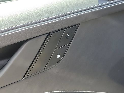 Certified 2025 Porsche 911 GT3 RWD image 24