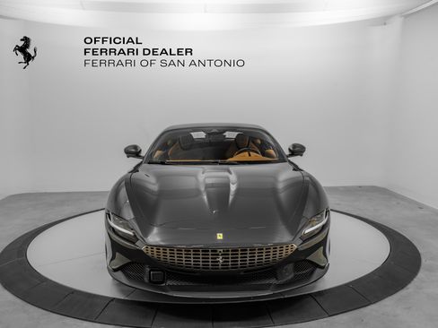 Certified 2023 Ferrari Roma image 8
