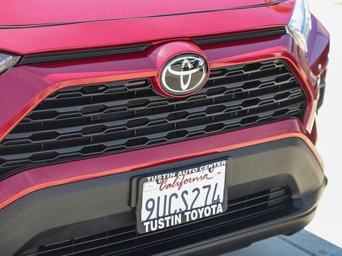 Certified 2025 Toyota RAV4 XLE Premium FWD image 32